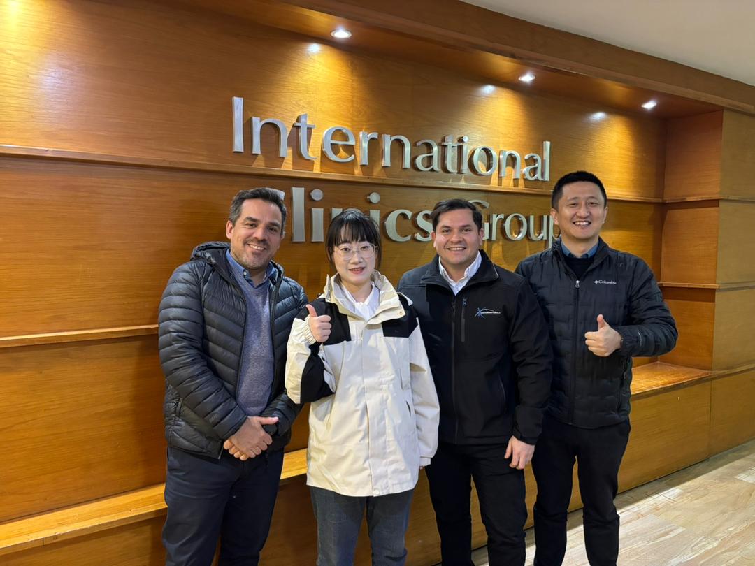 Visita de representantes de Ecan Medical en nuestras oficinas
