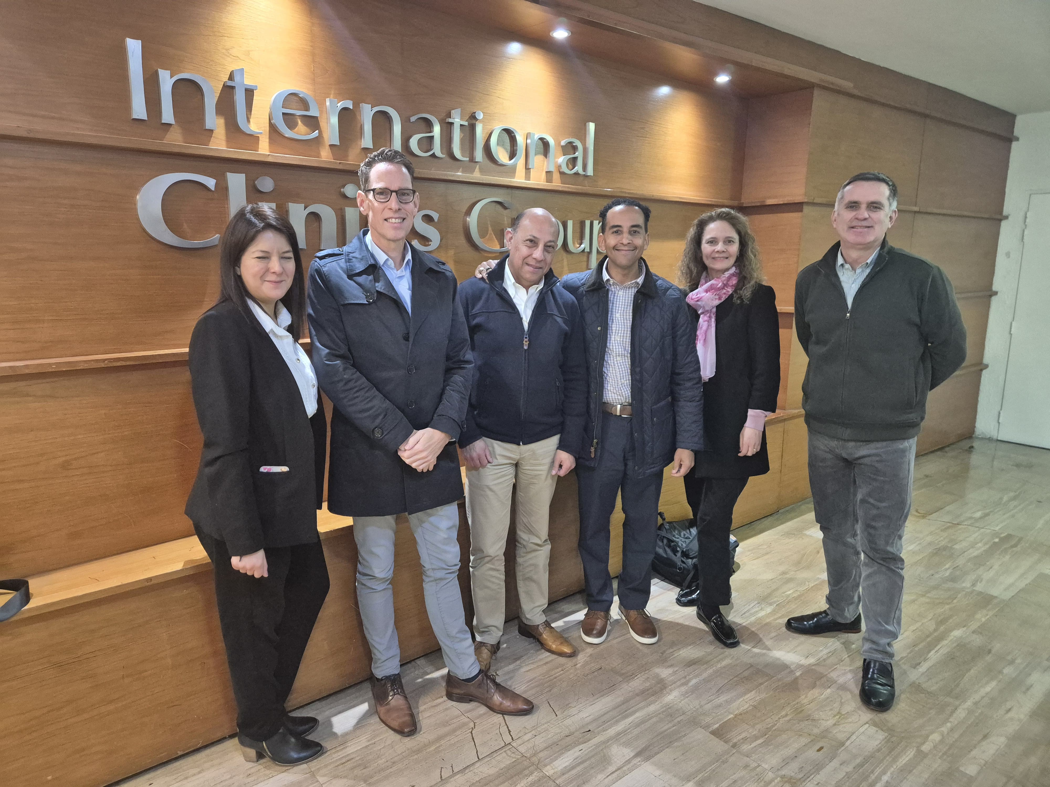 IClinics Fortalece su Alianza Estratégica con Mammotome en una Visita Clave a Chile